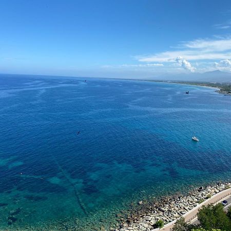 Appartement Vue Mer Et Iles Italiennes Бастія Екстер'єр фото